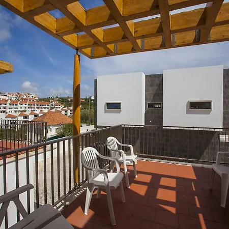 Beach House Dom wakacyjny Ericeira